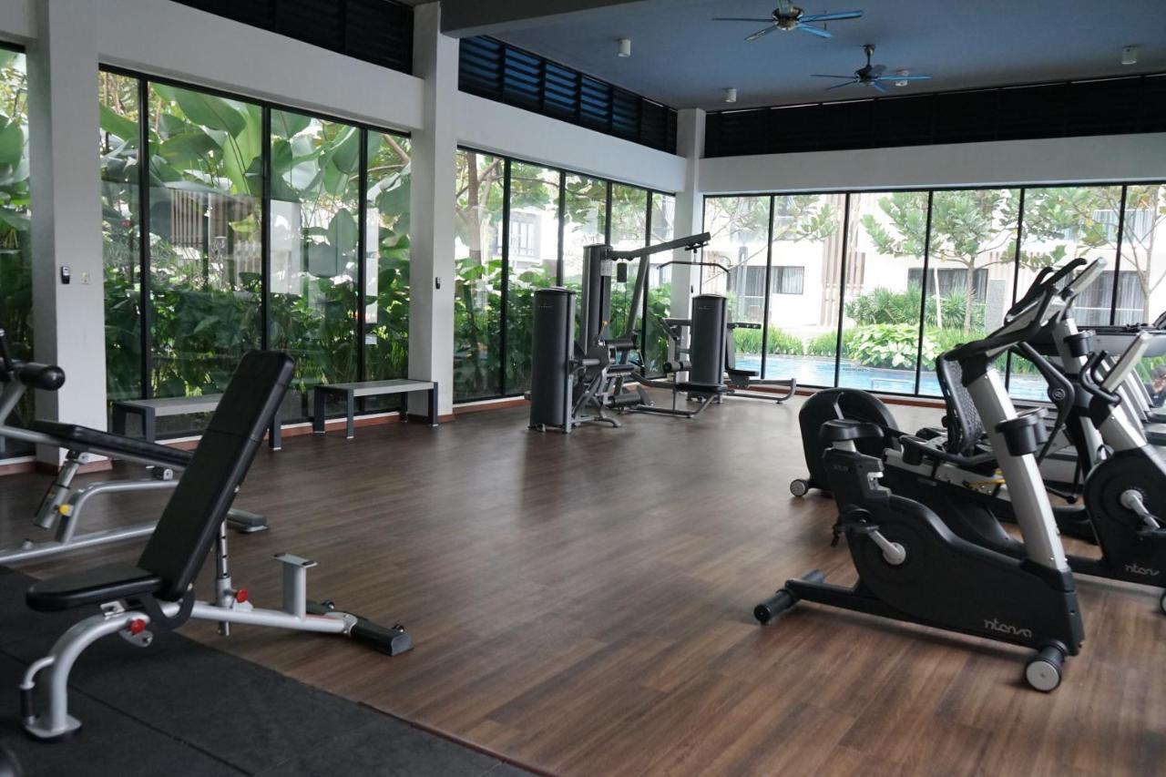Friends & Family Apartment At Midhill Genting 8Pax Free Wifi Genting Highlands Exteriör bild