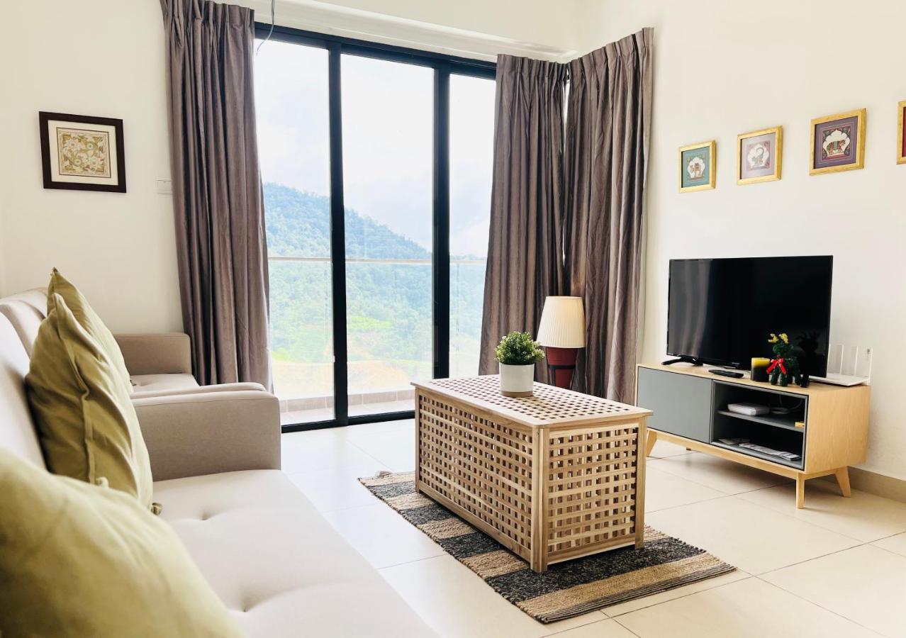 Friends & Family Apartment At Midhill Genting 8Pax Free Wifi Genting Highlands Exteriör bild